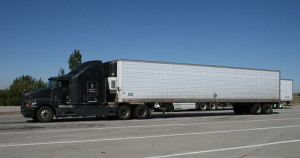 long-haul trucking companies efficiently transport goods